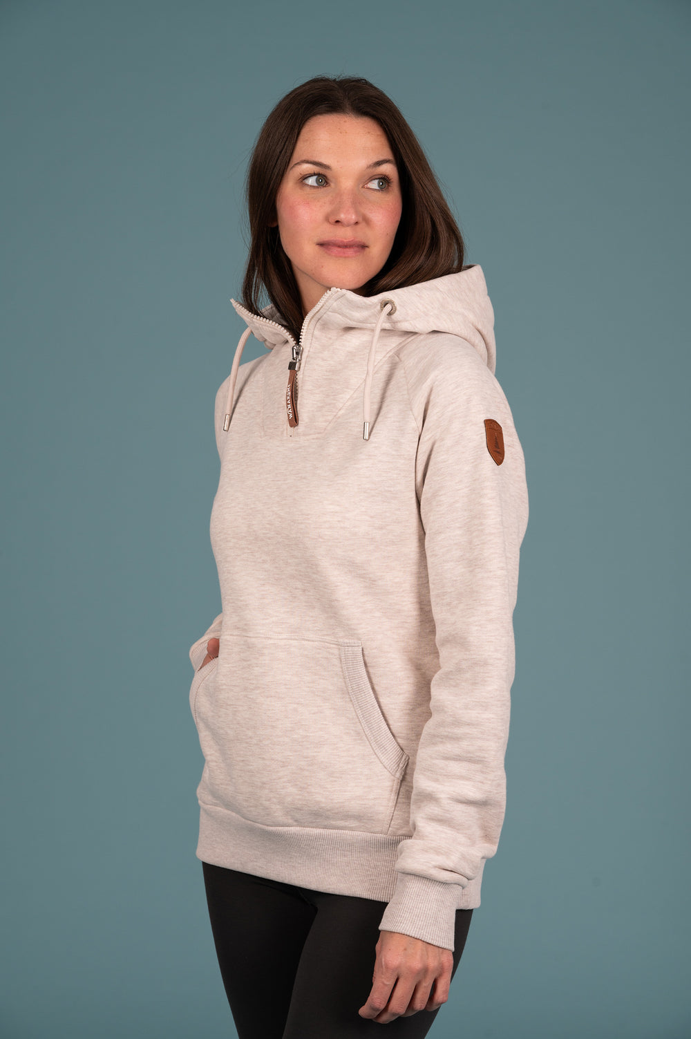 Wanakome Women's Half Zip PullOver Hoodie in Heather Oatmeal