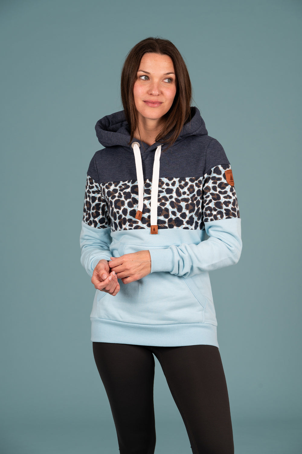 Wawnakome Women's Lucia Print Hoodie in Navy Mix