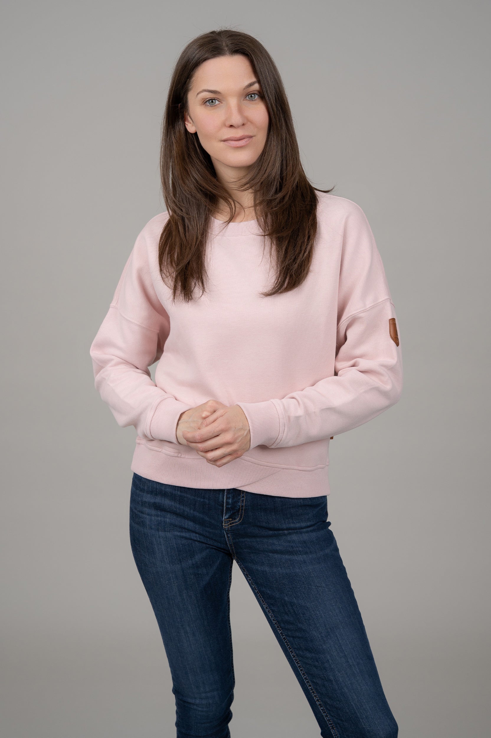 Erma Sepia Rose Cross Hem Sweatshirt Image principale du produit