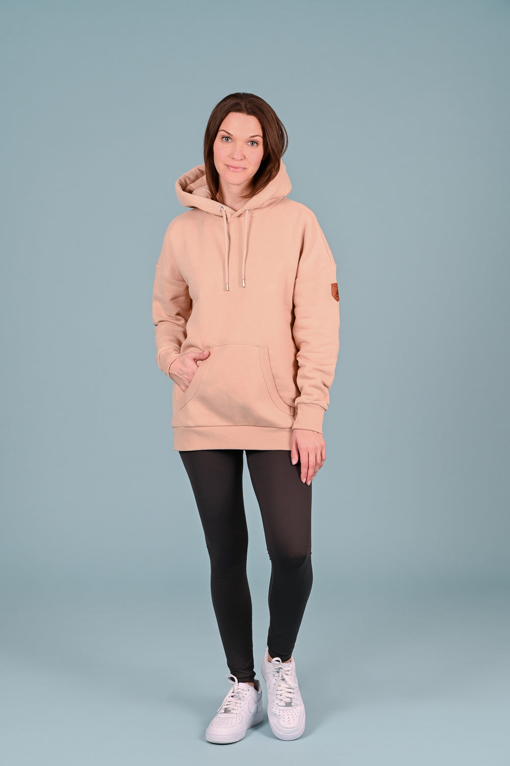 Wanakome women's oversized Billie2 Sand Hoodie
