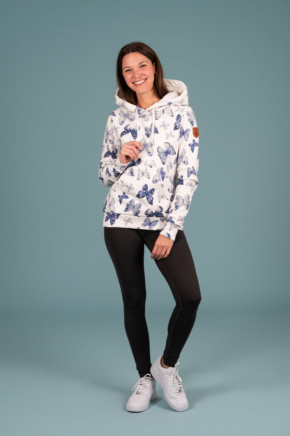 Wanakome Namya Women's Hoodie in Ivory Butterfly Print