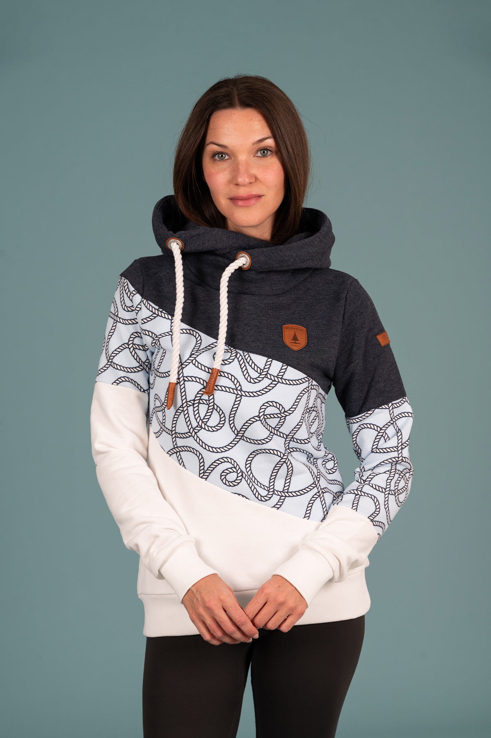 Wanakome Women's Print Colorblock Selene Pullover Hoodie in Navy Mix