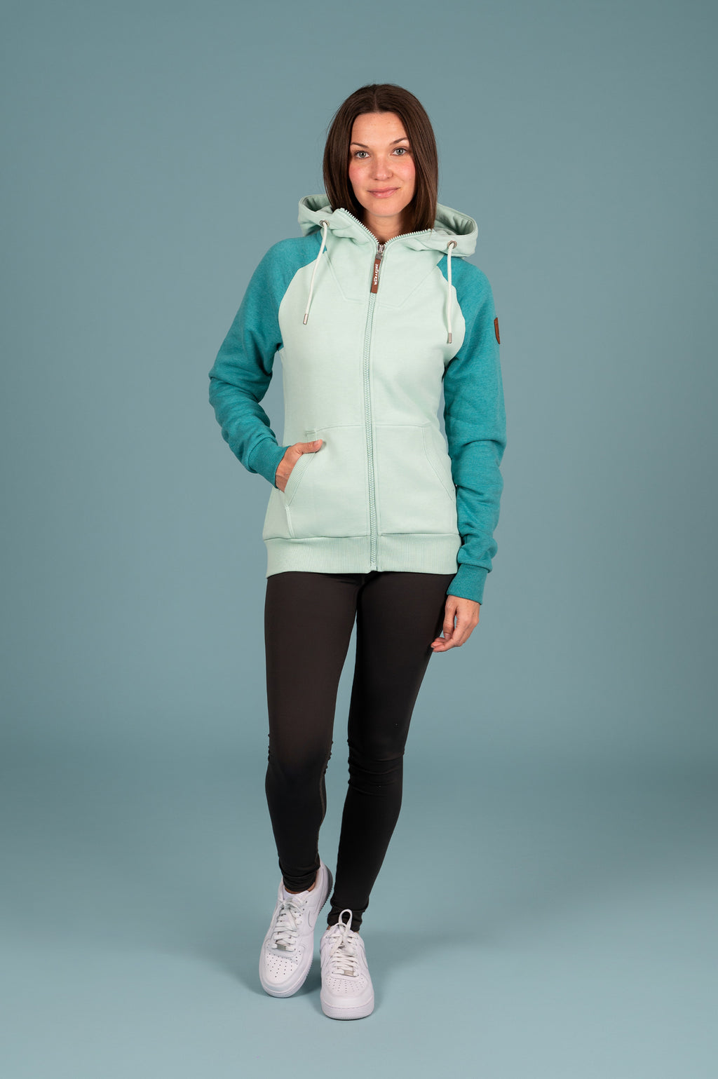 Wanakome Women's Zip-Up Hoodie in Lake Lichen