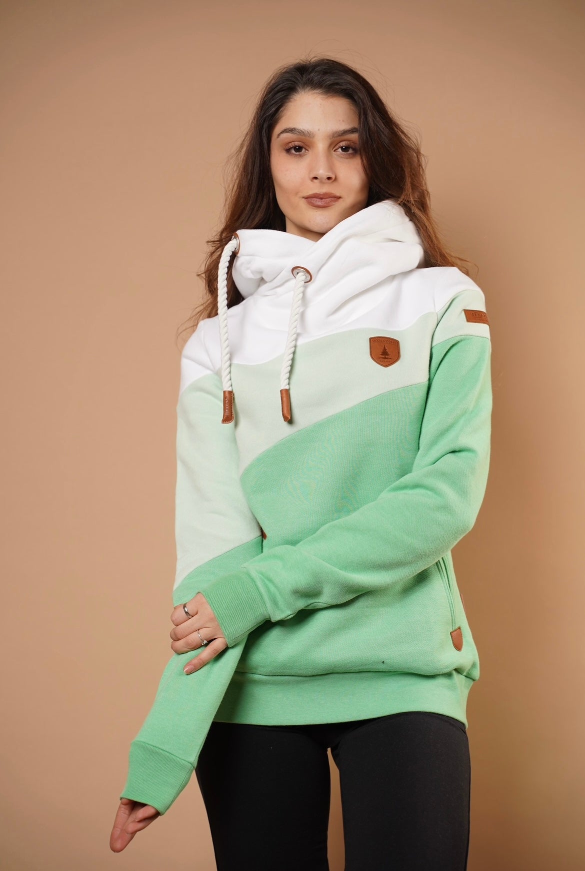 Lensa Wasabi Mix Hoodie