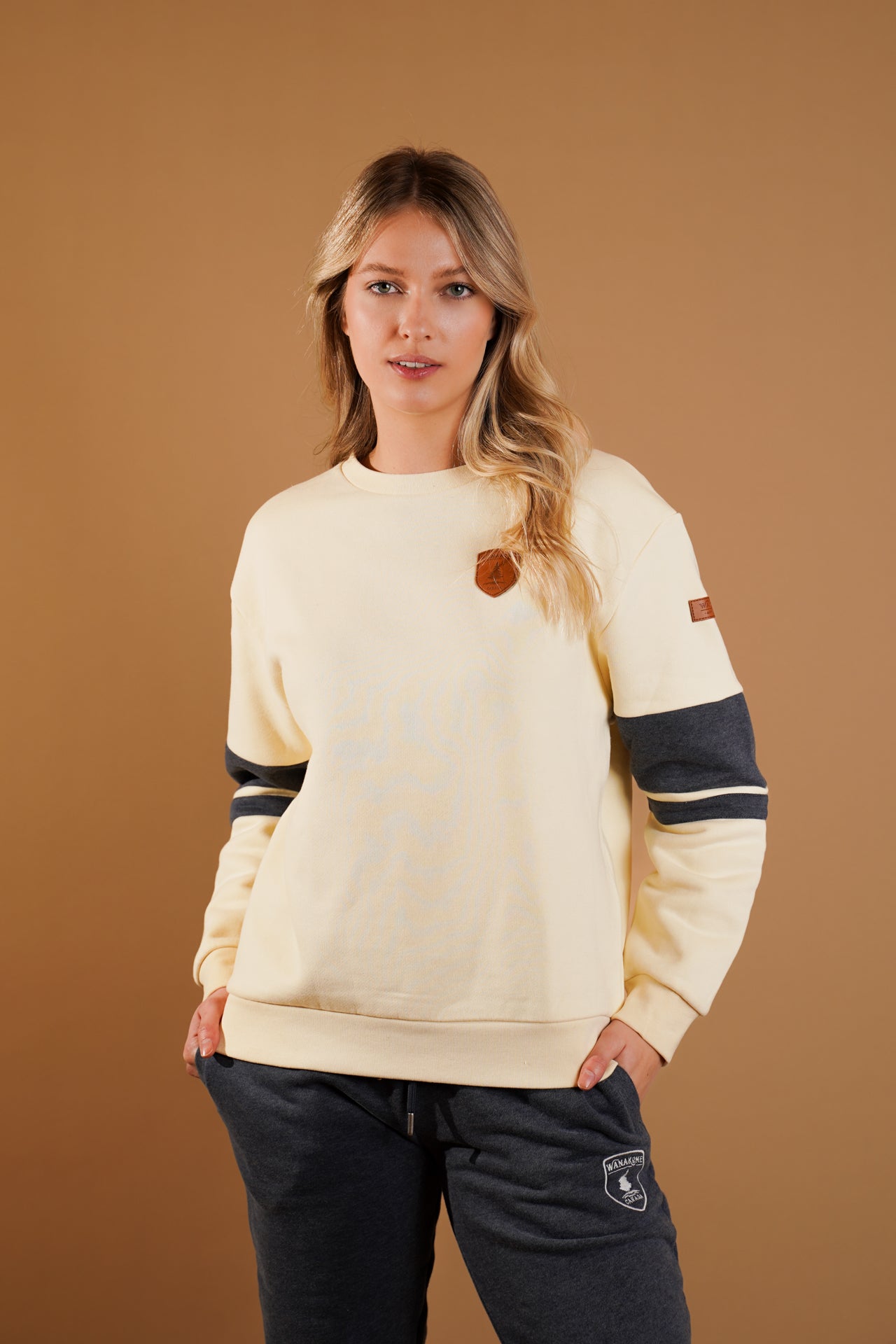 Swallow Vanilla Sweatshirt Secondary image